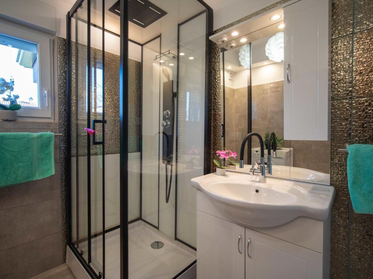 Apartment Rita By Interhome Drazice Bagian luar foto
